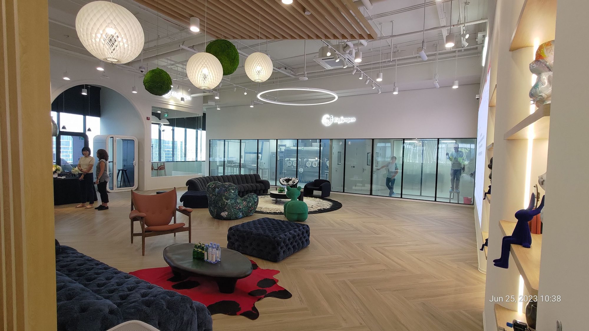 2,000 m² cell-therapy pilot plant