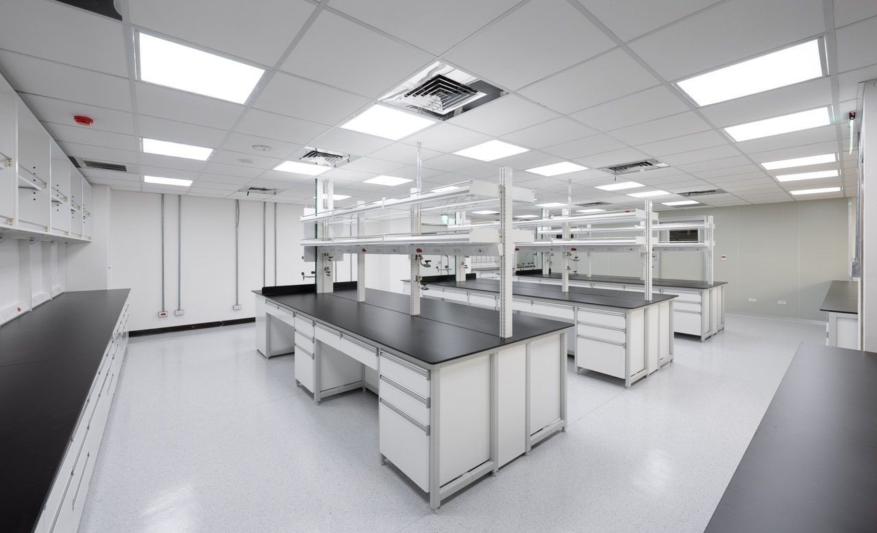 ISO 7 cleanroom in a 30-year building
