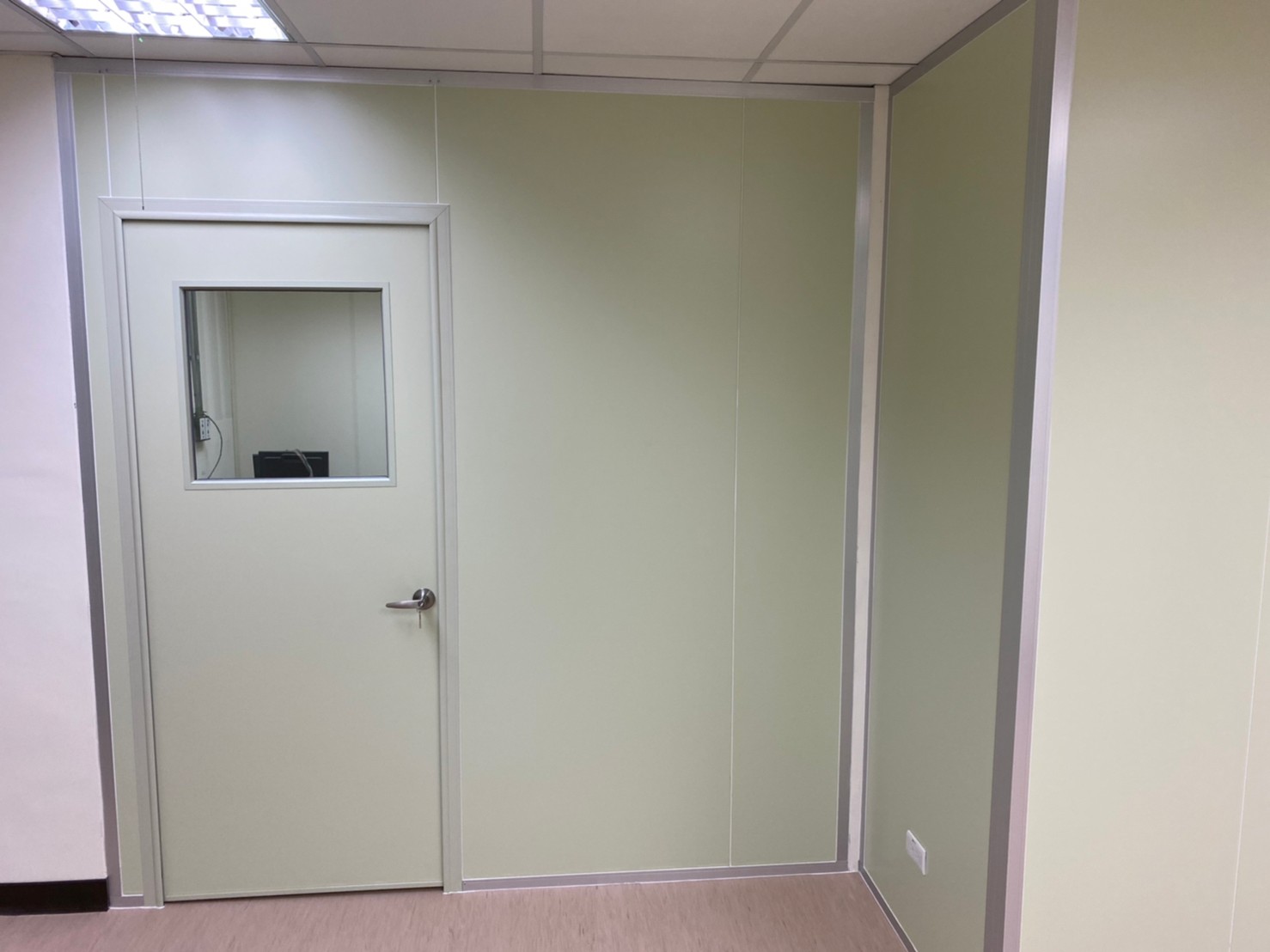 ISO 7 cleanroom in a 30-year building