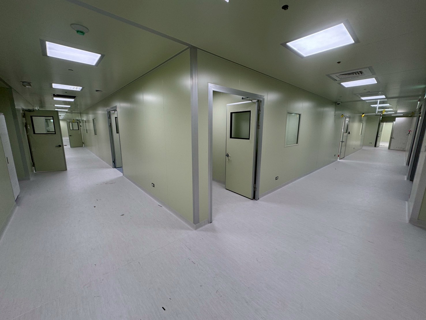 TBMC cleanroom turnkey