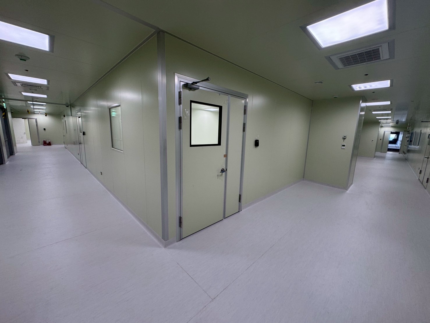 TBMC cleanroom turnkey
